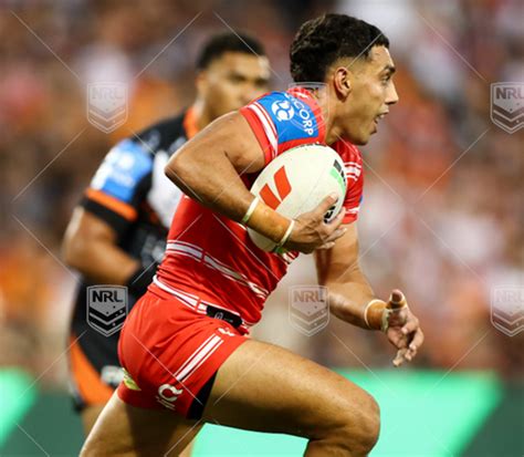 nrl   wests tigers  st george illawarra dragons tyrell