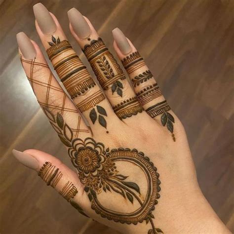 mehndi designs  girls  tradition  trend
