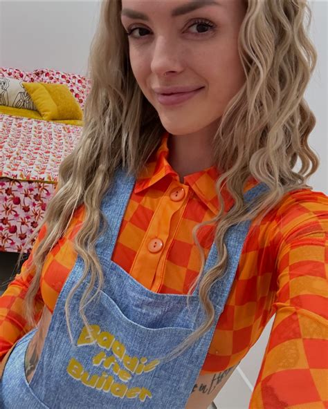 Sunnee Moon | HAPPY HALLOWEEN💀🎃👻 I definitely couldn’t help but buy