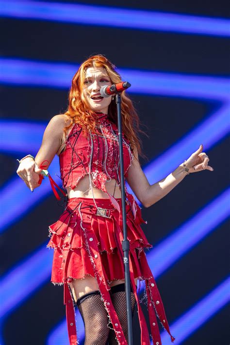 MANDY LEE Performs at Austin City Limits Music Festival at Zilker Park