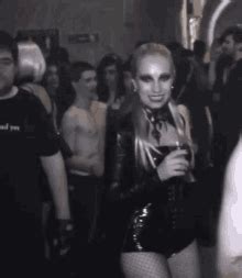 Gothic Party Gothic Girls GIF - Gothic Party Gothic Girls Goth Girls