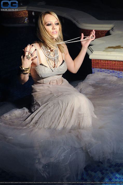 Hilary Duff nude, pictures, photos, Playboy, naked, topless, fappening