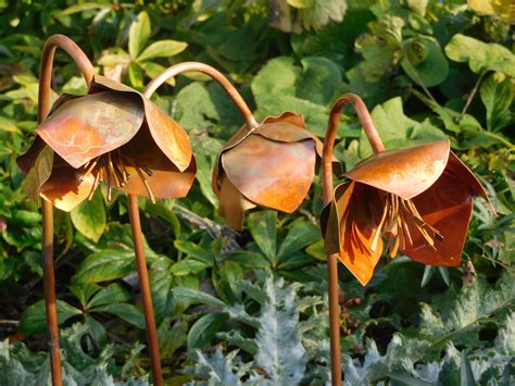 Susan Nichols Wire – Workshops, Sculptures & Copper