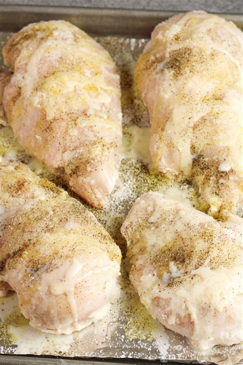 how to cook chicken breast from frozen in the oven