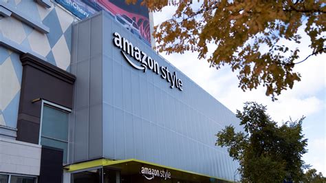 One app and 36 fitting rooms: An inside look at Amazon's Style store