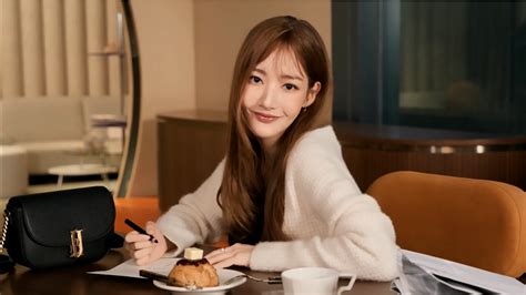 park min youngs  hottest  drama kisses  show   sizzling