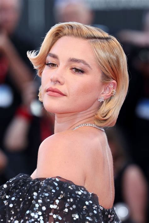 FLORENCE PUGH at Don’t Worry Darling Premiere at 79th Venice
