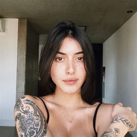 Maju Trindade | Girl tattoos, Piercing, Piercing tattoo