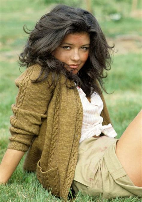 Catherine Zeta Jones Young - A Look At Early Life And Beginnings
