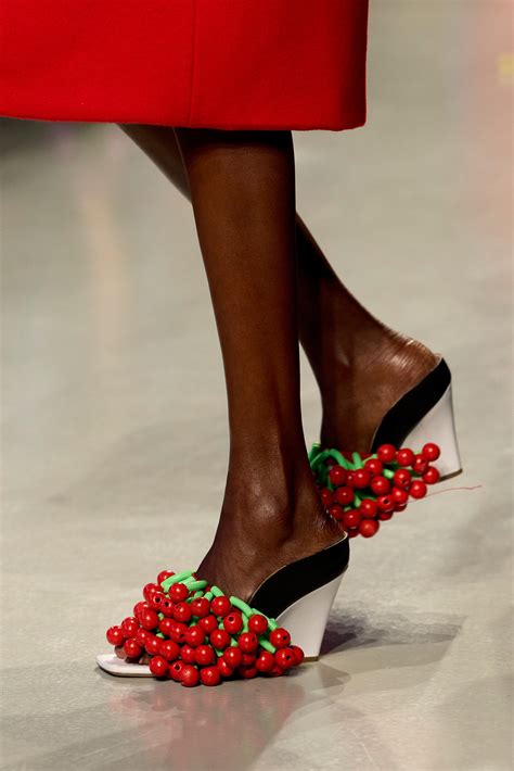 zomer fall  fashion show details  impression