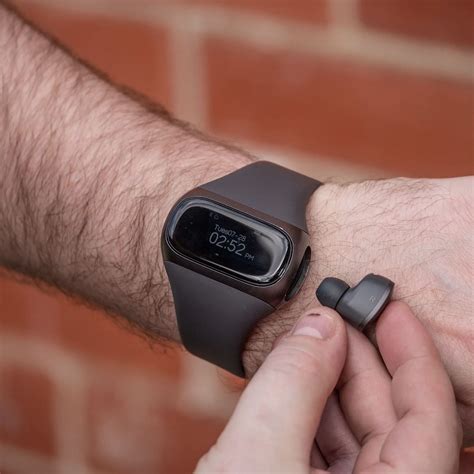 Best 12 Fitbit Charge 6 vs Amazfit Active: Breaking down the