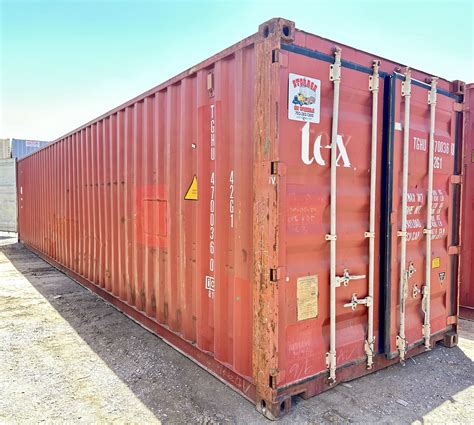 40' Shipping Containers - STORAGE ON WHEELS