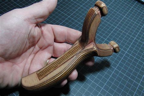 slingshot channel hammergrip style design  gamekeeper john