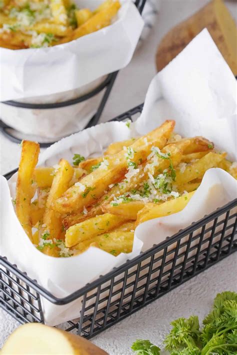 Easy Homemade Truffle Fries