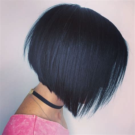 Finding the perfect angle for your short hair cut bob 15