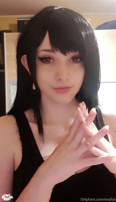 Enafox cosplay