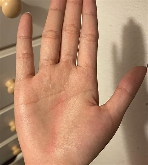 what it mean when your right hand itch 5