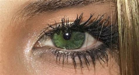 Open your eyes | Olhos verdes escuros, Olhos verdes, Olhos castanhos