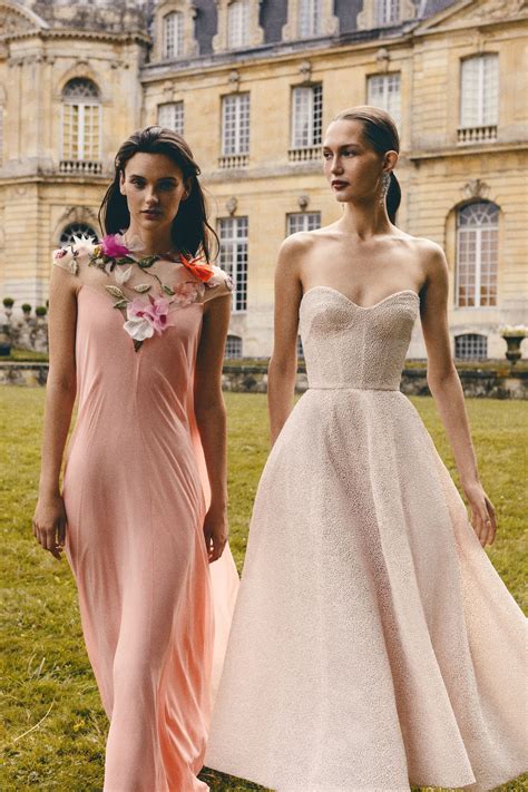 Monique Lhuillier Fall 2025 Ready-to-Wear Collection | Vogue
