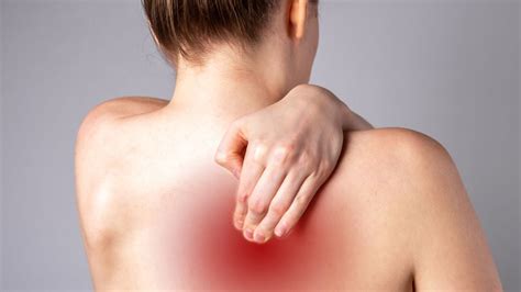 Upper Back Pain: The Top 5 Causes and What You Can Do About Them