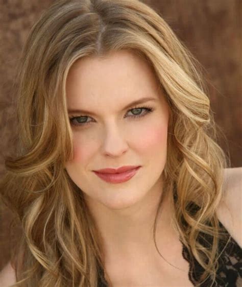 Chelsey Crisp – Movies, Bio and Lists on MUBI