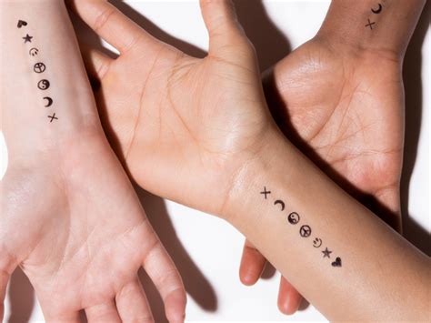 foto tato simple  tangan  koleksi gambar