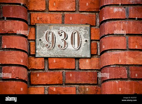 Number 930 hi-res stock photography and images - Alamy