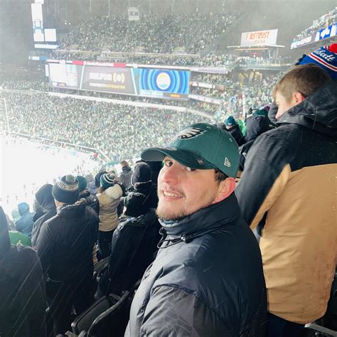 Complex - SUV Crashes Into Restaurant Where NinaUnrated and Patrick