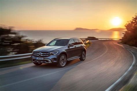 Mercedes-Benz Launches 3rd-Gen GLC 350e Plug-in Hybrid - The Detroit Bureau