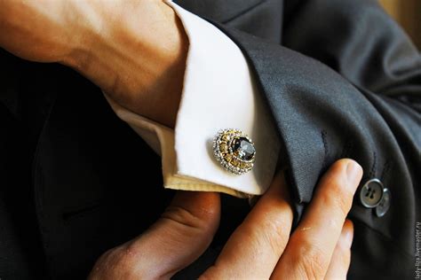 The Must-Have Cufflinks for Men | JewelryJealousy