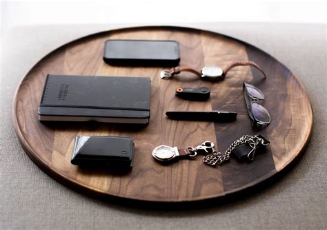 phone wallet  keys   roto  catch  tray