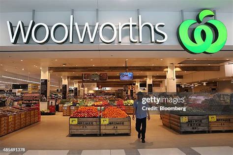 woolworths supermarkets australia stock  high res pictures