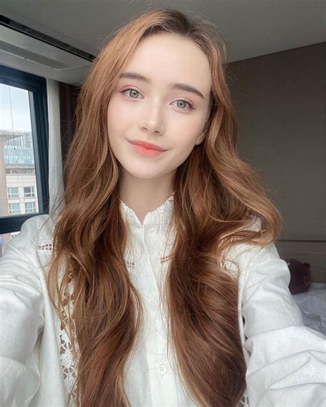 The Cutie Collective - Selfie by the adorable Toni Marie Graham IG:...