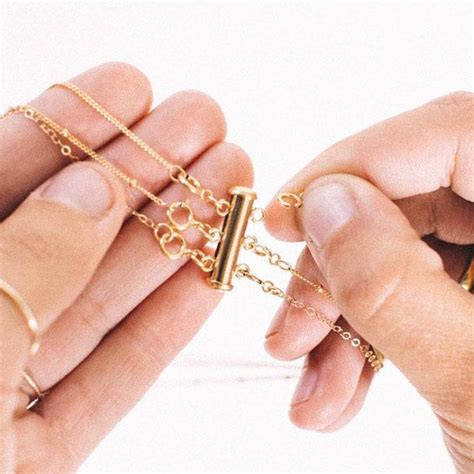 necklace detangler   layer options inspire uplift