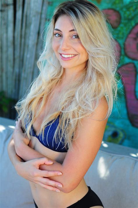 Jasmine – Gray Models & Talent