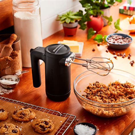 Best Buy: KitchenAid Cordless 7 Speed Hand Mixer Black Matte KHMB732BM