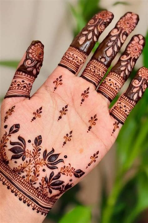 minimal bridal mehndi designs     elegant simple