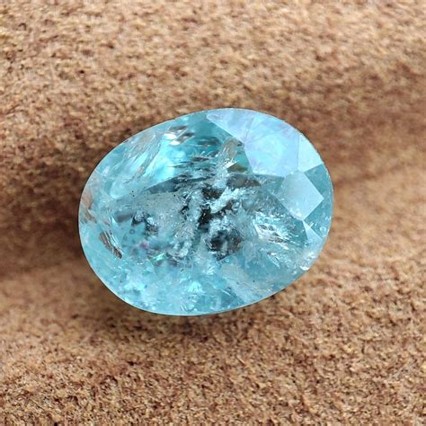 Камни и украшения TopGems