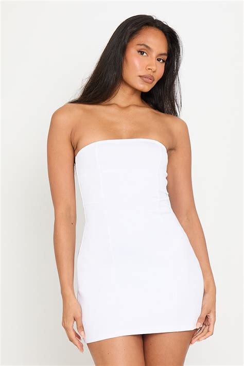 White Strapless Dresses