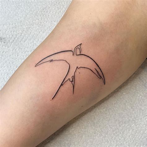 sparrow tattoo outline