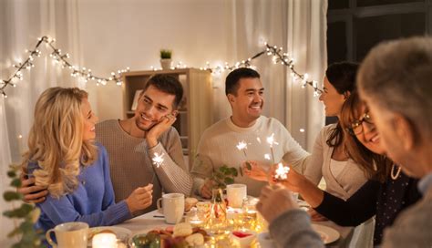 Navigating Holiday Stress: Psychological Strategies for Well-being - Dr ... 