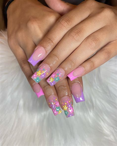 31 Gorgeous Spring Acrylic Nails - Kiwi & Plums