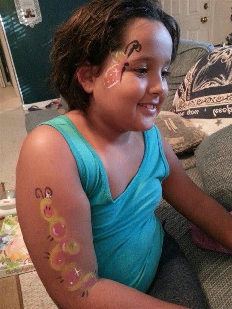 Caterpillar butterfly facepainting | Face painting, Butterfly, Crafts