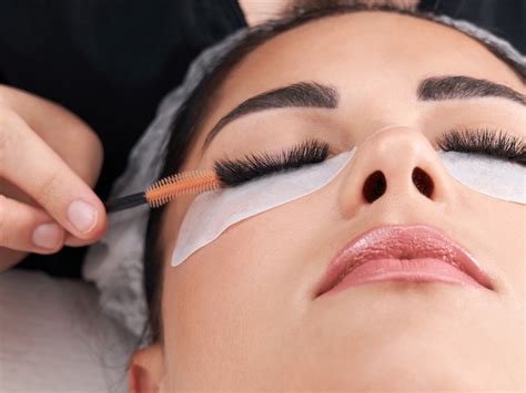 how to take care of lashes