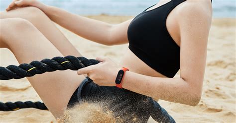 Новый фитнес-браслет Xiaomi бьет рекорды продаж — Ferra.ru