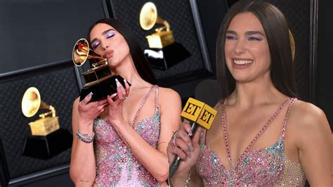 Dua Lipa Grammys 2021 : Dua Lipa On Twitter Making This Blazer Was No ...