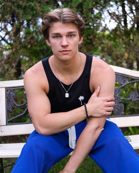 Picture of Alex Sampson in General Pictures - alex-sampson-1685259001