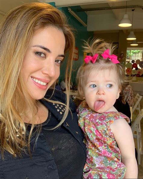 Jésica Cirio compartió un tierno video con los primeros pasos de Chloé