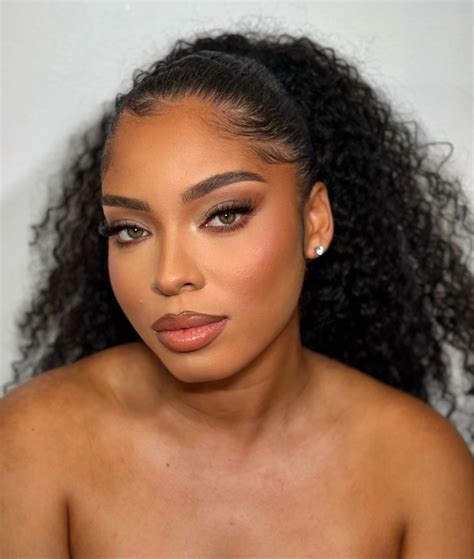 Miami Makeup Artist | glam queen @araqueenbae 😍😍😍 makeup by