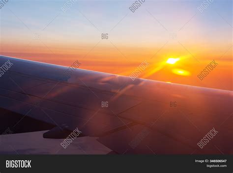 Window Aircraft Cabin Image & Photo (Free Trial) | Bigstock